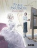 Marie Antoinette, Phantom Queen (Hardcover) - Annie Goetzinger Photo