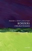 Borders: A Very Short Introduction (Paperback, New) - Alexander C Diener Photo