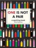 One is Not a Pair - A Spotting Book (Hardcover) - Britta Teckentrup Photo