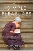 Simple Pleasures - Stories from My Life as an Amish Mother (Paperback) - Marianne Jantzi Photo