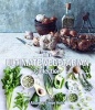 The Ultimate Vegetarian Collection (Hardcover) - Alison Holst Photo