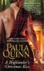 A Highlander's Christmas Kiss (Paperback) - Paula Quinn Photo