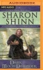 Dark Moon Defender (MP3 format, CD) - Sharon Shinn Photo