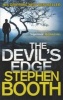 The Devil's Edge (Paperback) - Stephen Booth Photo