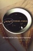 Eating Fossil Fuels - Oil, Food and the Coming Crisis in Agriculture (Paperback) - Dale Allen Pfeiffer Photo