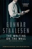 The Writing on the Wall (Paperback) - Gunnar Staalesen Photo