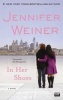 In Her Shoes (Paperback, 1st Washington Square Press trade pbk. ed) - Jennifer Weiner Photo