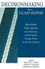 Decisionmaking in a Glass House - Mass Media, Public Opinion and American and European Foreign Policy in the 21st Century (Paperback) - Brigitte L Nacos Photo