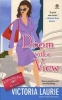 Doom with a View (Paperback) - Victoria Laurie Photo