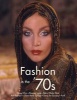 Fashion in the '70s - The Definitive Sourcebook (Paperback) - Charlotte Fiell Photo