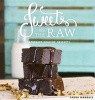 Sweets in the Raw - Naturally Healthy Desserts (Hardcover) - Laura Marquis Photo