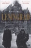 Leningrad - Tragedy of a City Under Siege, 1941-44 (Paperback) - Anna Reid Photo