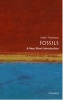 Fossils: A Very Short Introduction (Paperback) - Keith Thomson Photo