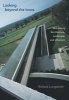 Looking Beyond the Icons - Midcentury Architecture, Landscape, and Urbanism (Paperback) - Richard Longstreth Photo