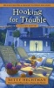 Hooking for Trouble (Paperback) - Betty Hechtman Photo