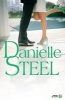 Coup de Foudre (French, Paperback) - Danielle Steel Photo