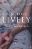 The Photograph (Paperback, New Ed) - Penelope Lively Photo