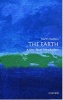 The Earth: A Very Short Introduction (Paperback) - Martin Redfern Photo