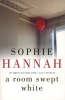 A Room Swept White (Paperback) - Sophie Hannah Photo