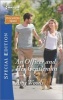 An Officer and Her Gentleman (Paperback) - Amy Woods Photo