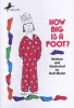 How Big is a Foot? (Paperback) - Rolf Myller Photo