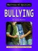 Bullying (Paperback) - Carla Mooney Photo