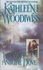 The Wolf and the Dove (Paperback) - Kathleen Woodiwiss Photo