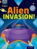 Project X Origins: Orange Book Band, Oxford Level 6: Invasion: Alien Invasion! (Paperback) - Mike Brownlow Photo