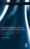 Using Shakespeare's Plays to Explore Education Policy Today - Neoliberalism Through the Lens of Renaissance Humanism (Hardcover) - Sophie Ward Photo