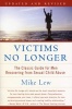 Victims no longer - the classic guide for men recovering from sexual child abuse (Paperback, 2nd ed) - Mike Lew Photo