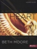 A Woman's Heart Leader's Guide - God's Dwelling Place (Staple bound, Updated) - Beth Moore Photo